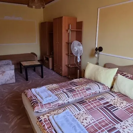 Casa de hóspedes Bangó 3*