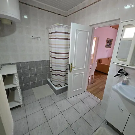 Bango Vendeghaz * Hévíz