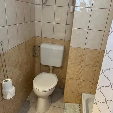 Bango Vendeghaz Gasthuis 3*